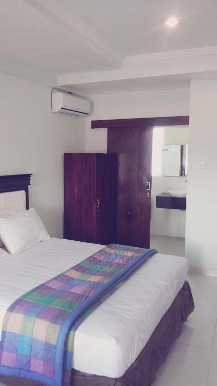 Mustika Inn Kuta Lombok Værelse billede
