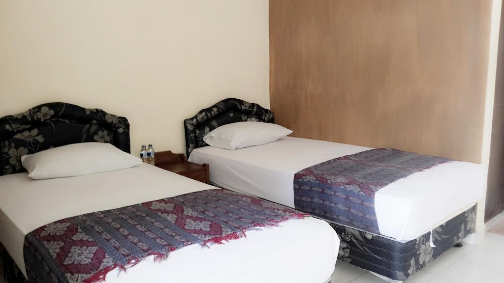 Mustika Inn Kuta Lombok Eksteriør billede