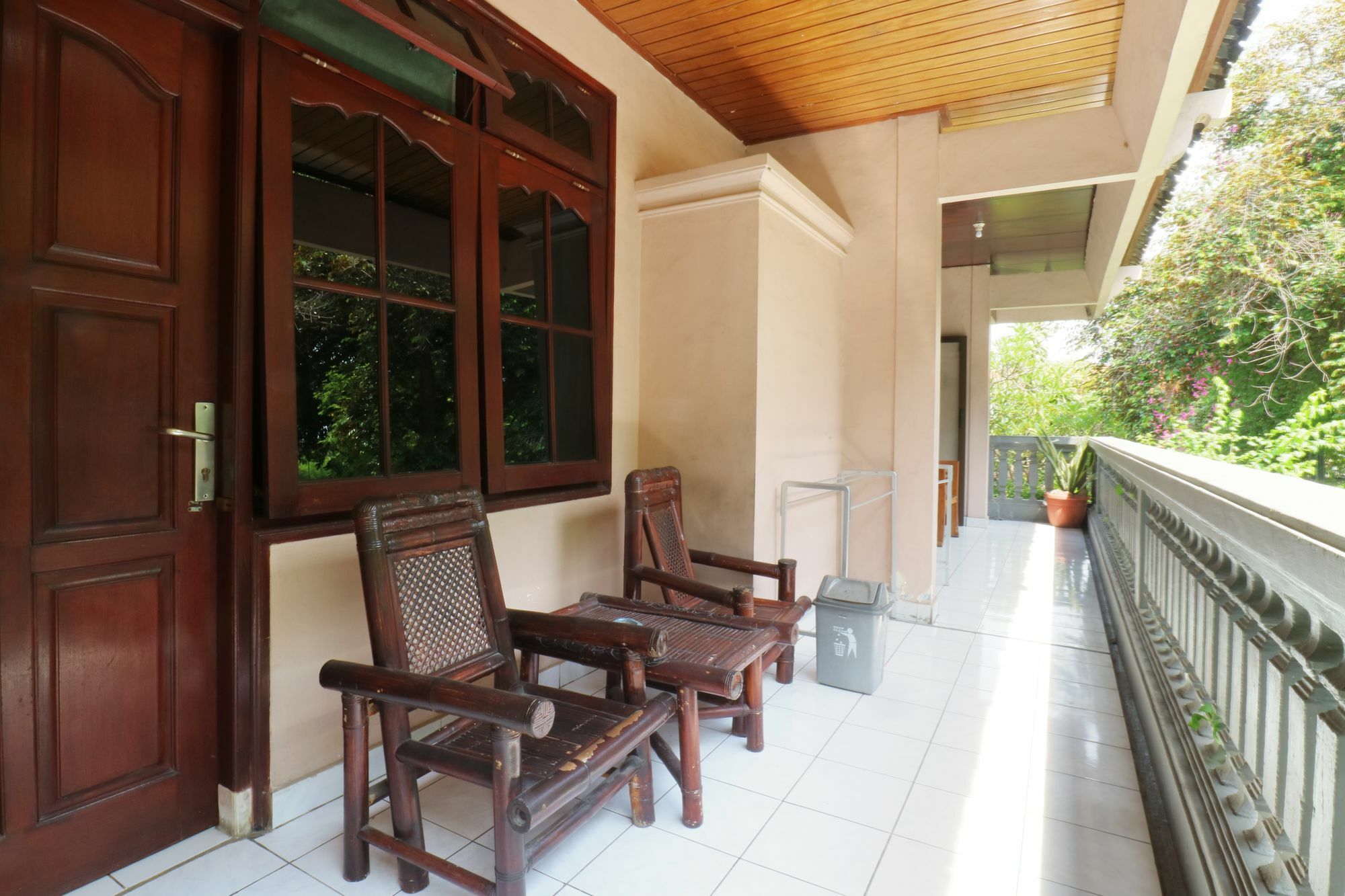 Mustika Inn Kuta Lombok Eksteriør billede